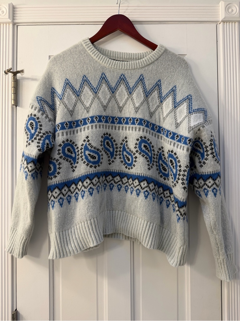 Lucky Brand Light Gray Crewneck Sweater with Blue Paisley Pattern